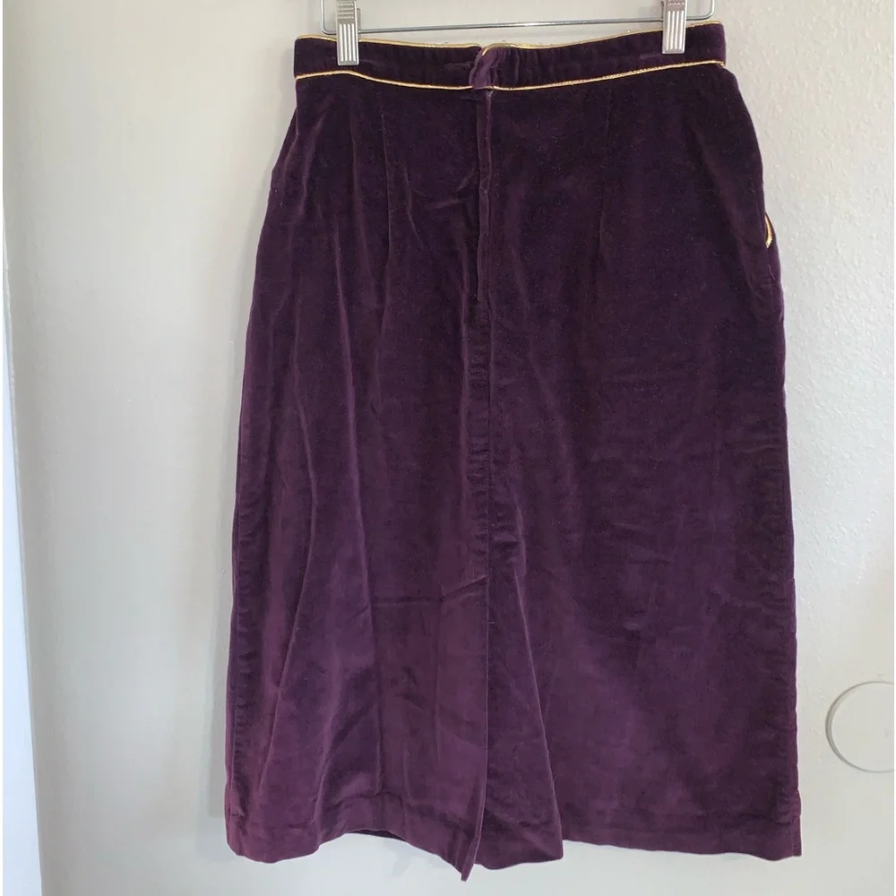 Vintage Purple Velvet Skirt Size 11 Missing back button zip fly